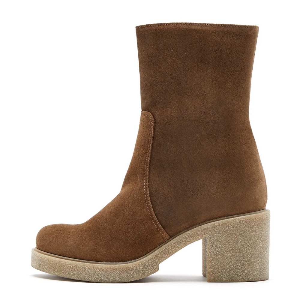 La Canadienne Zed Brown Suede Ankle Boots size 8